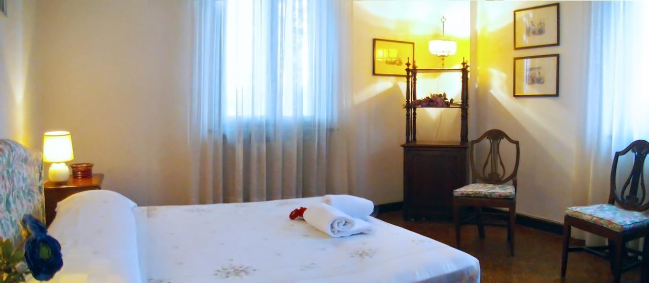Il Castagnino Bed & Breakfast Siena Bagian luar foto